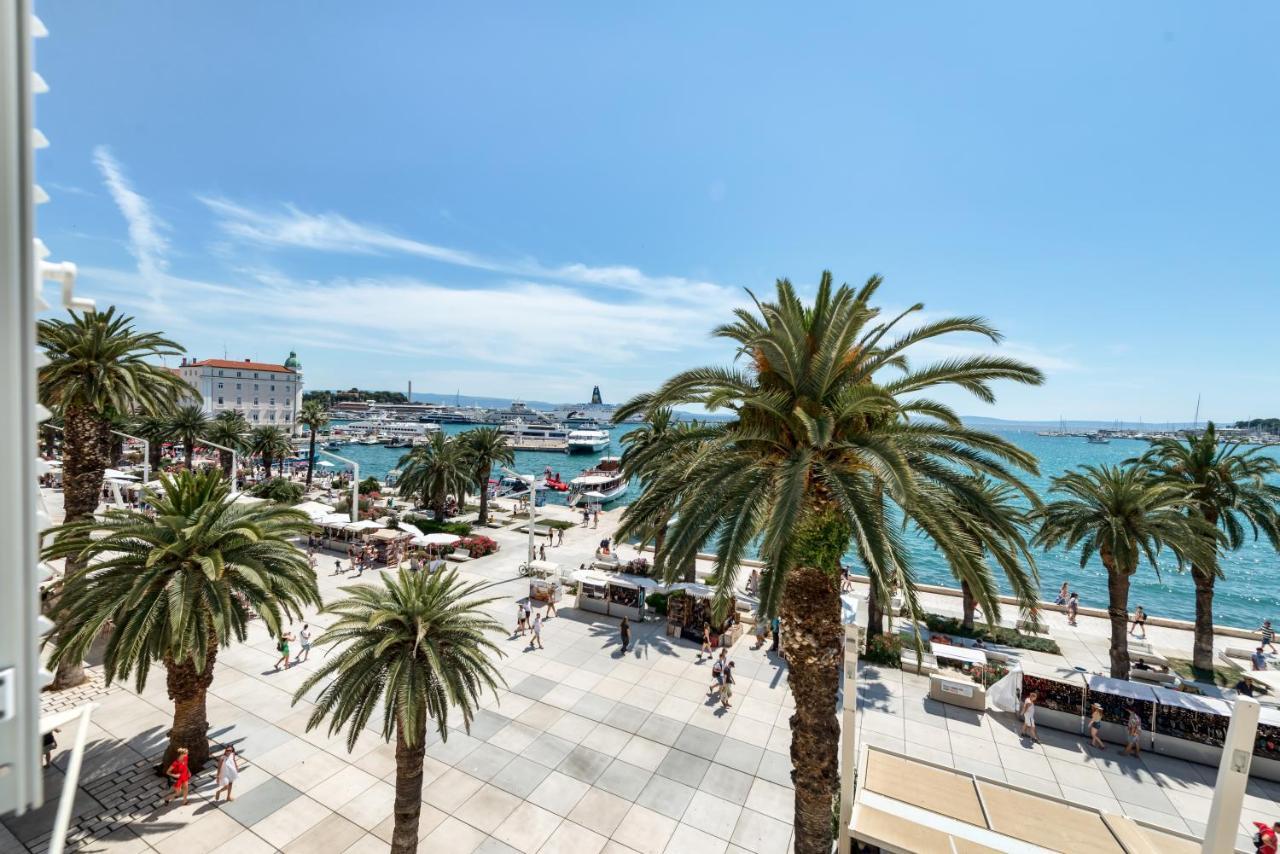 Palms Promenade Luxury Rooms Сплит Екстериор снимка