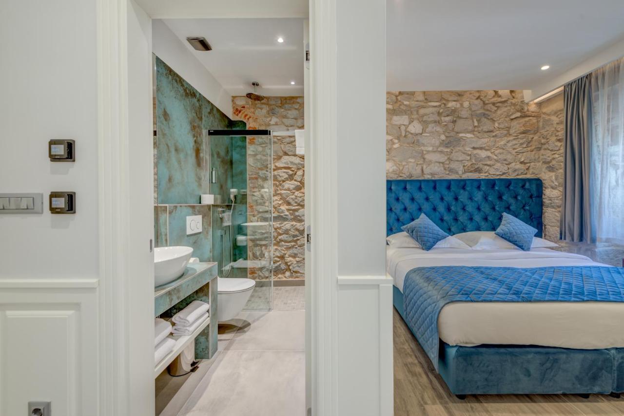 Palms Promenade Luxury Rooms Сплит Екстериор снимка