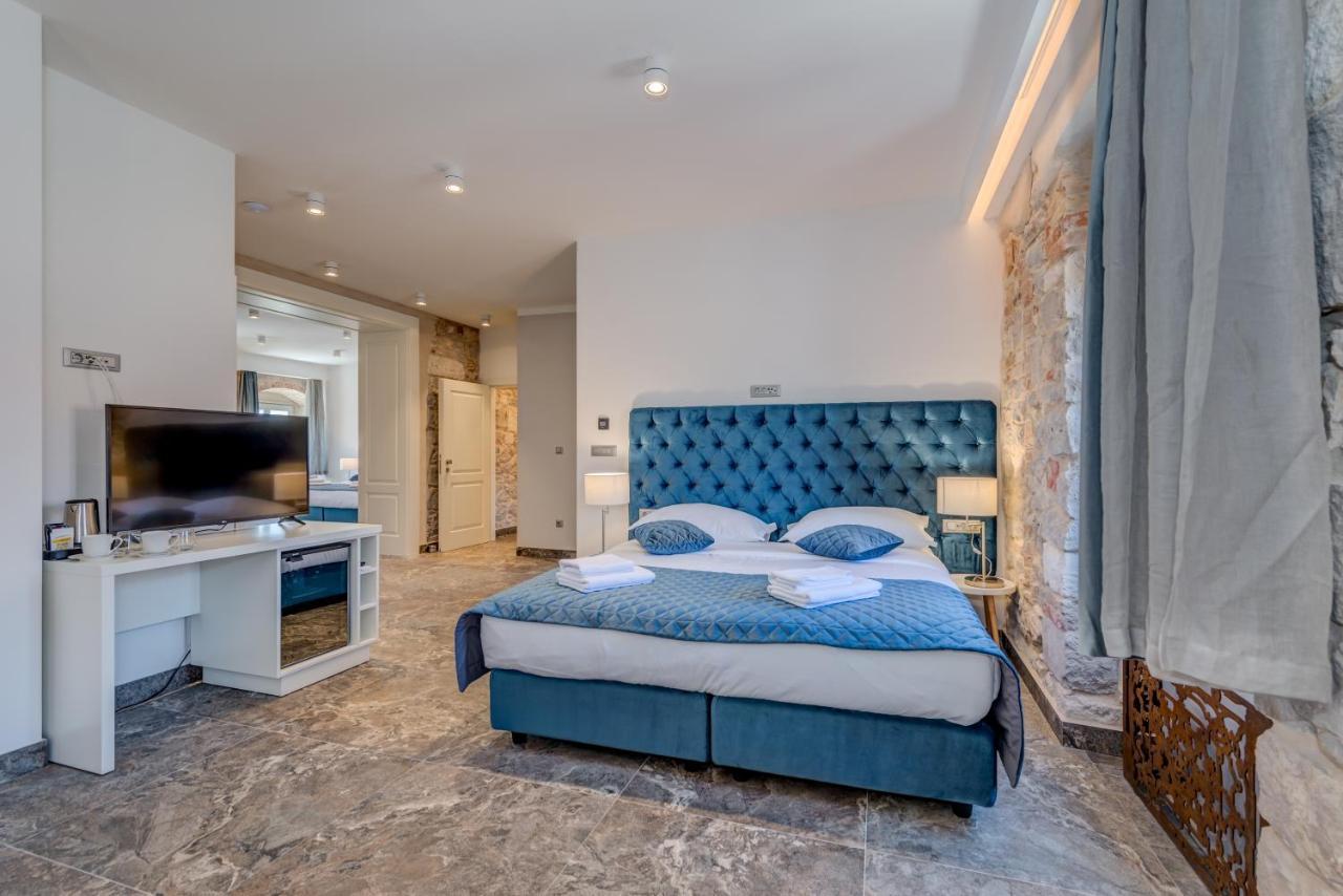 Palms Promenade Luxury Rooms Сплит Екстериор снимка