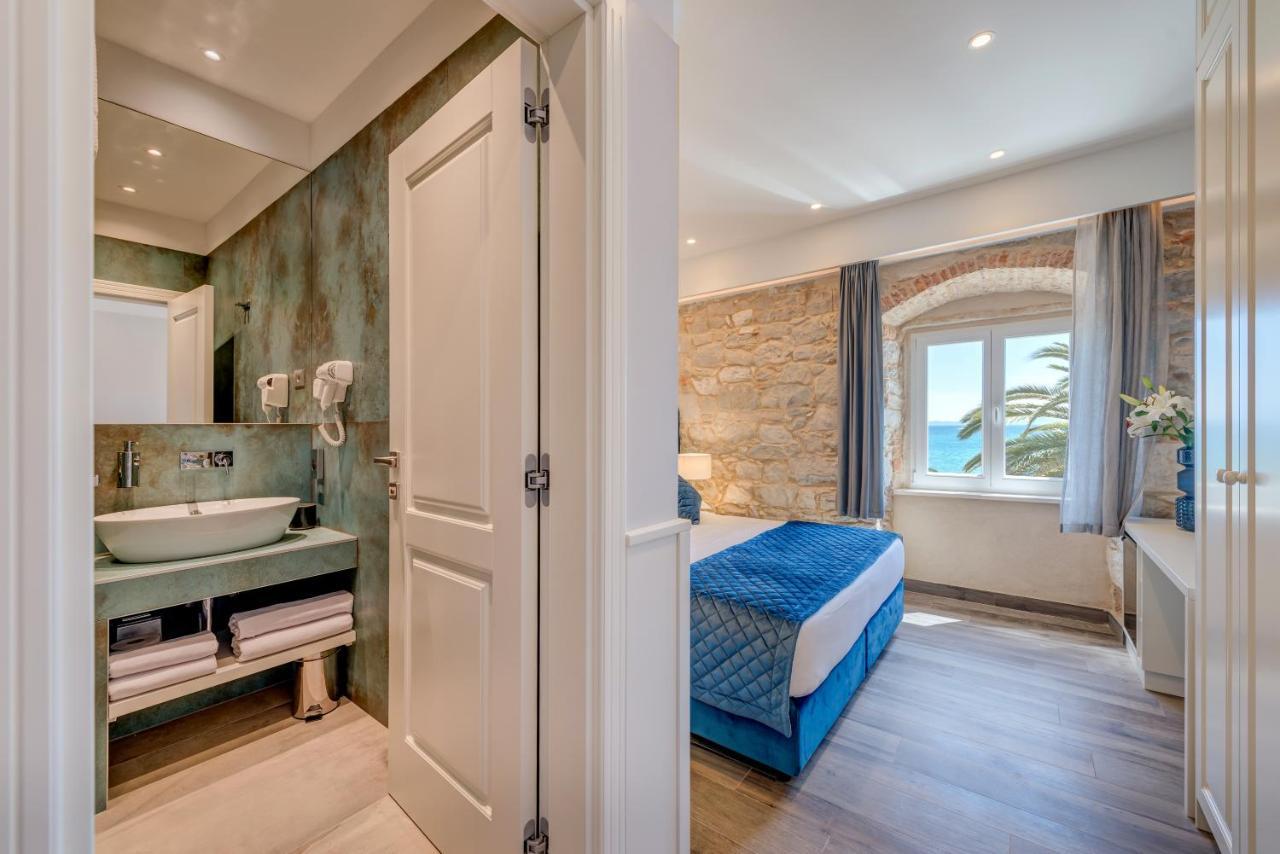 Palms Promenade Luxury Rooms Сплит Екстериор снимка
