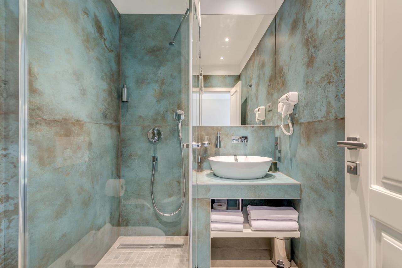Palms Promenade Luxury Rooms Сплит Екстериор снимка